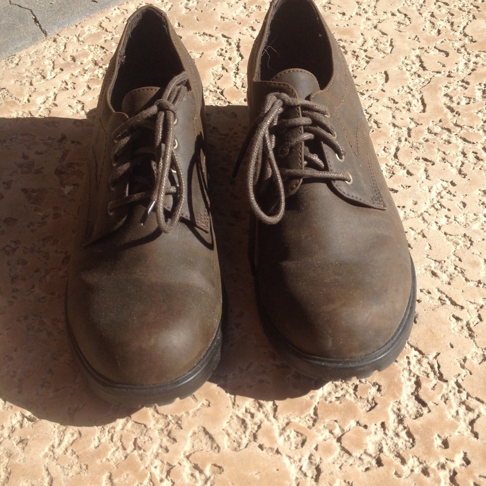 Sonoma brown shoes